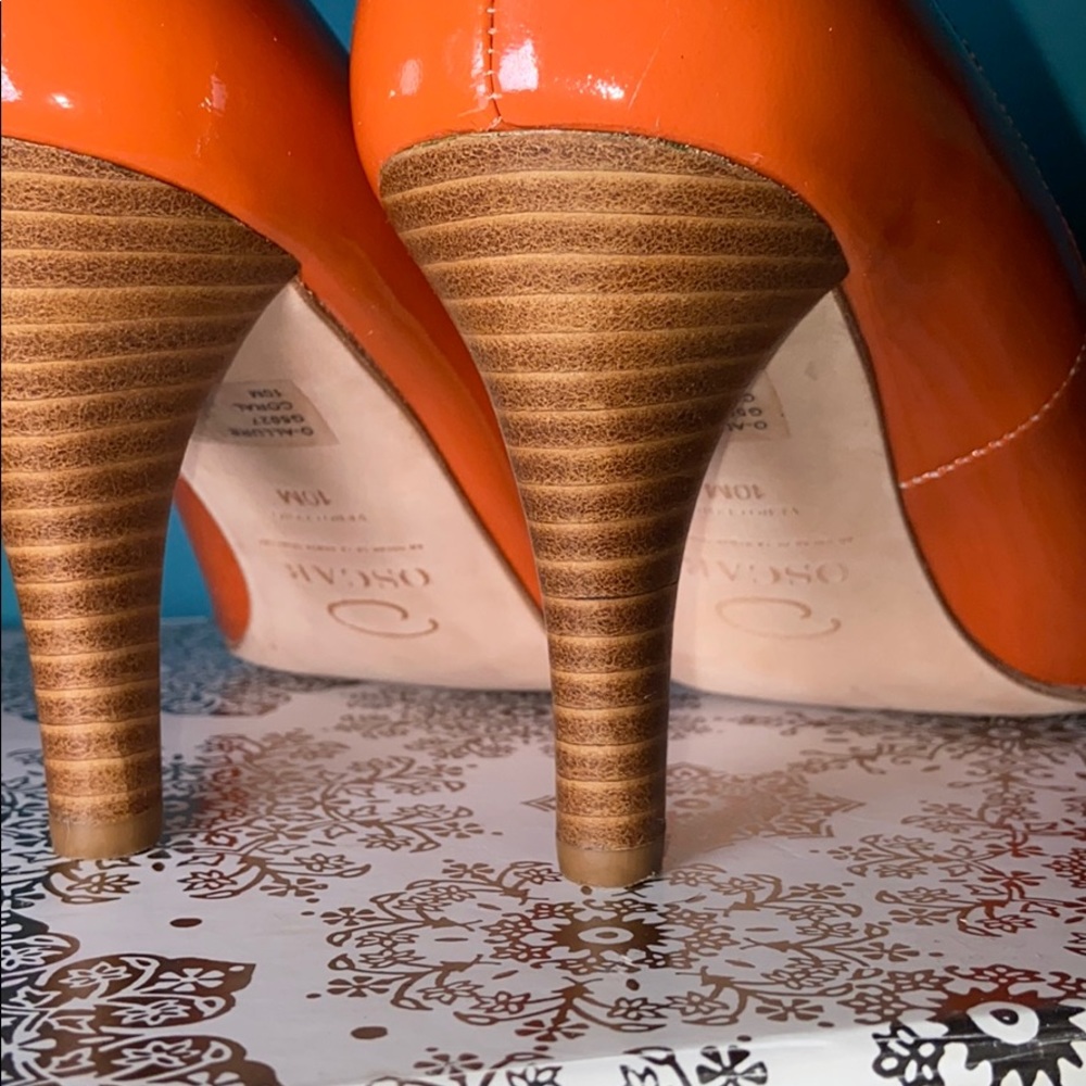 Heels - Picture 3 of 3